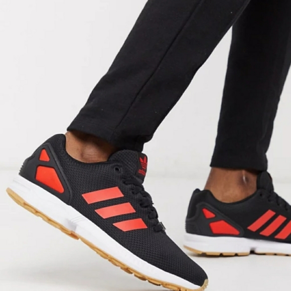 Zx flux Black Red new in bx size 14 fresh - Picture 2 of 2